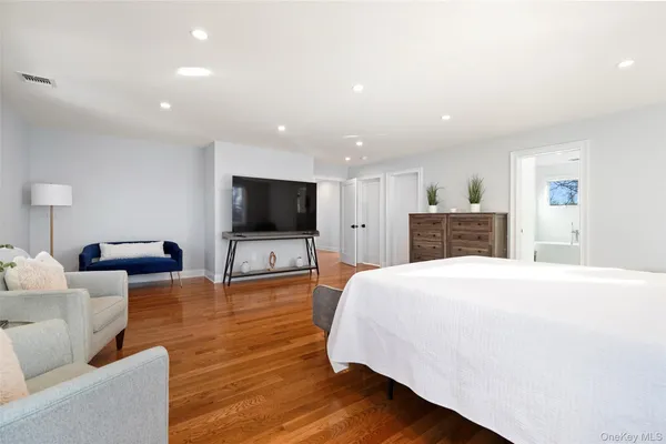 $954,560 | 35 Summit Drive, Mahopac, NY 10541