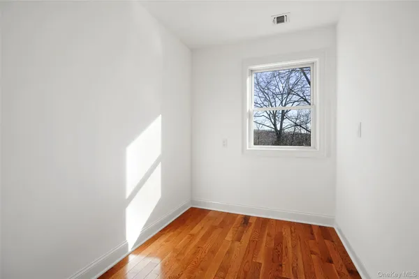 $954,560 | 35 Summit Drive, Mahopac, NY 10541