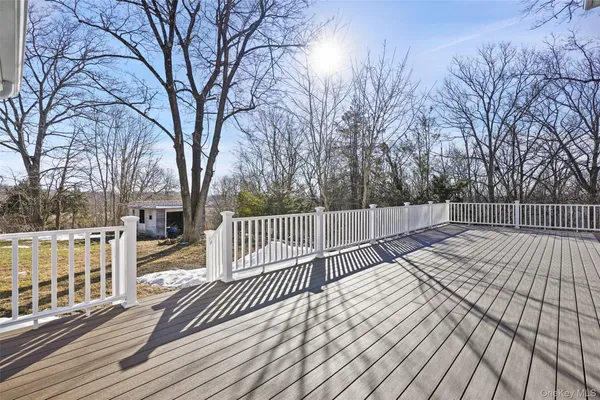 $954,560 | 35 Summit Drive, Mahopac, NY 10541