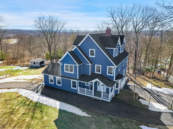 $954,560 | 35 Summit Drive, Mahopac, NY 10541