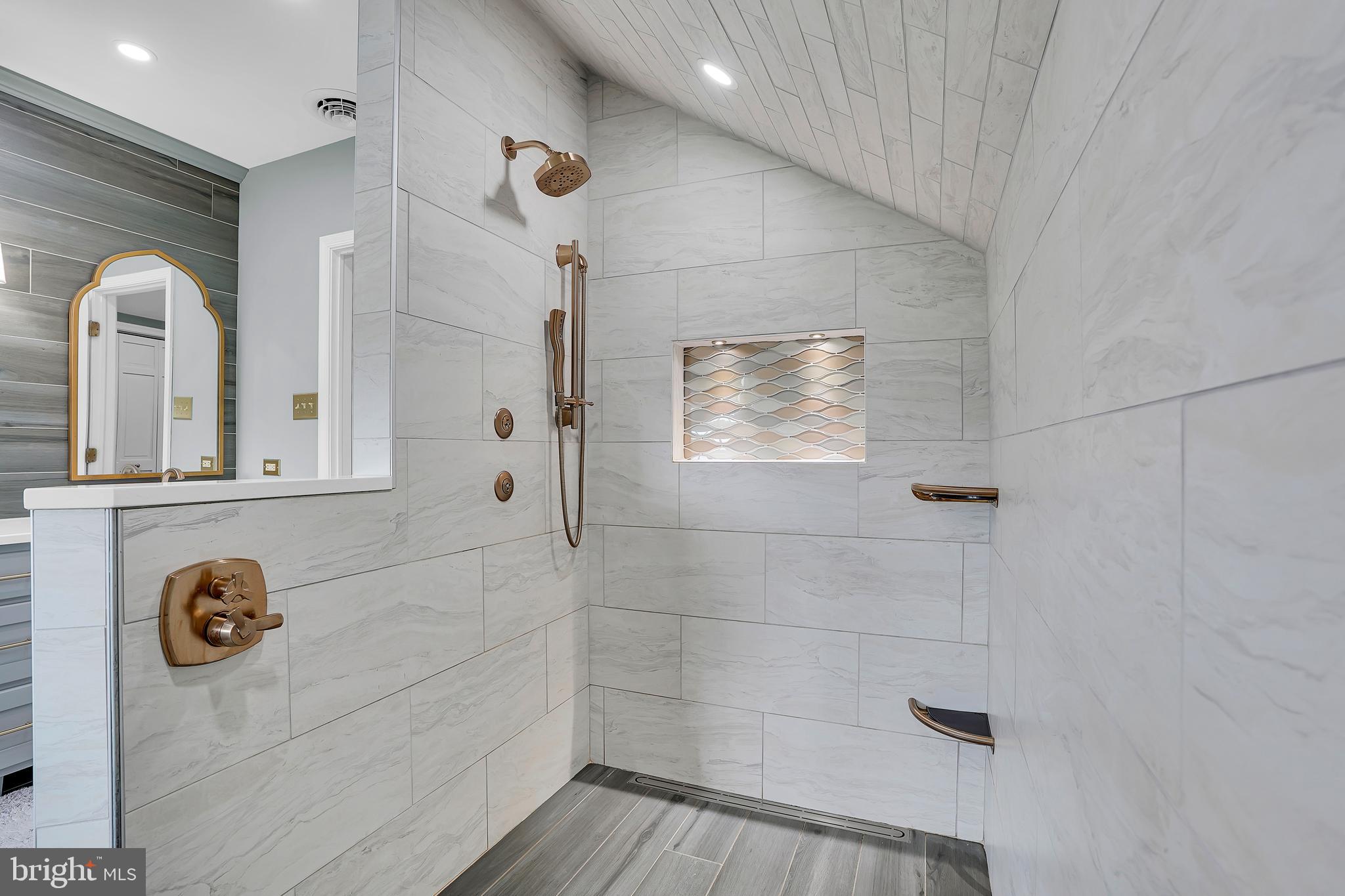 13039 Spickler Road Clear Spring, MD 21722 - Photo 20 of 57