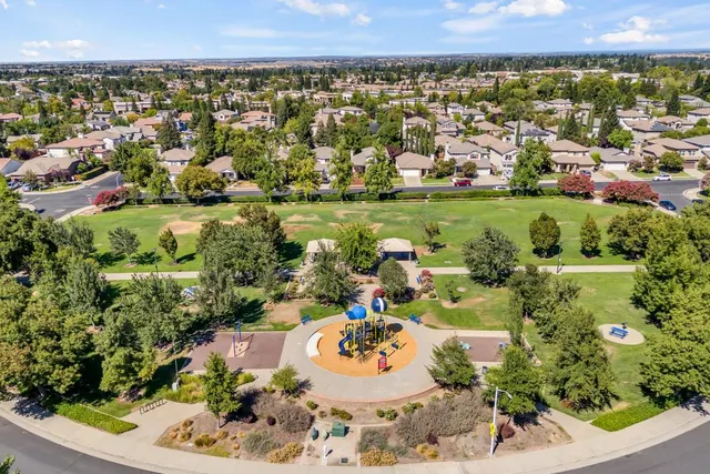 $670,000 | 6624 Maple Creek Drive, Roseville, CA 95678