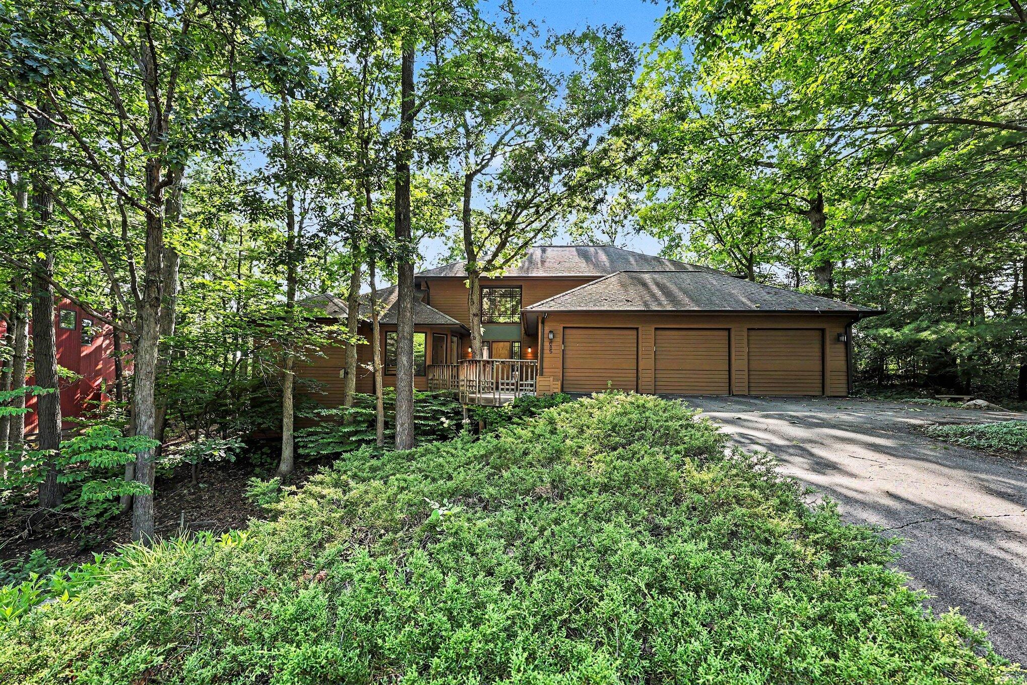 685 Green Road Ann Arbor, MI 48105 - Photo 48 of 83 file_5337