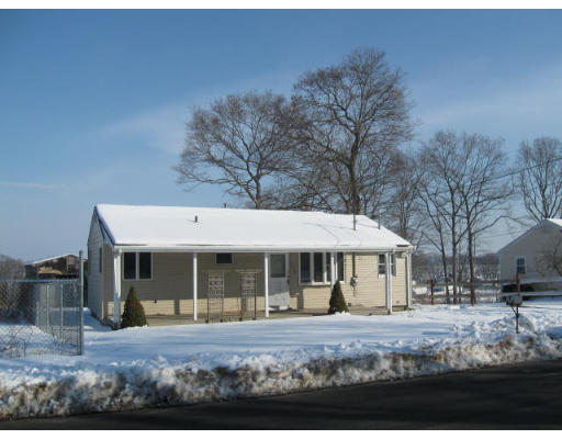 1008 Newhall Street Fall River, MA 02721 - Photo 1 of 2 Gallery Image 1