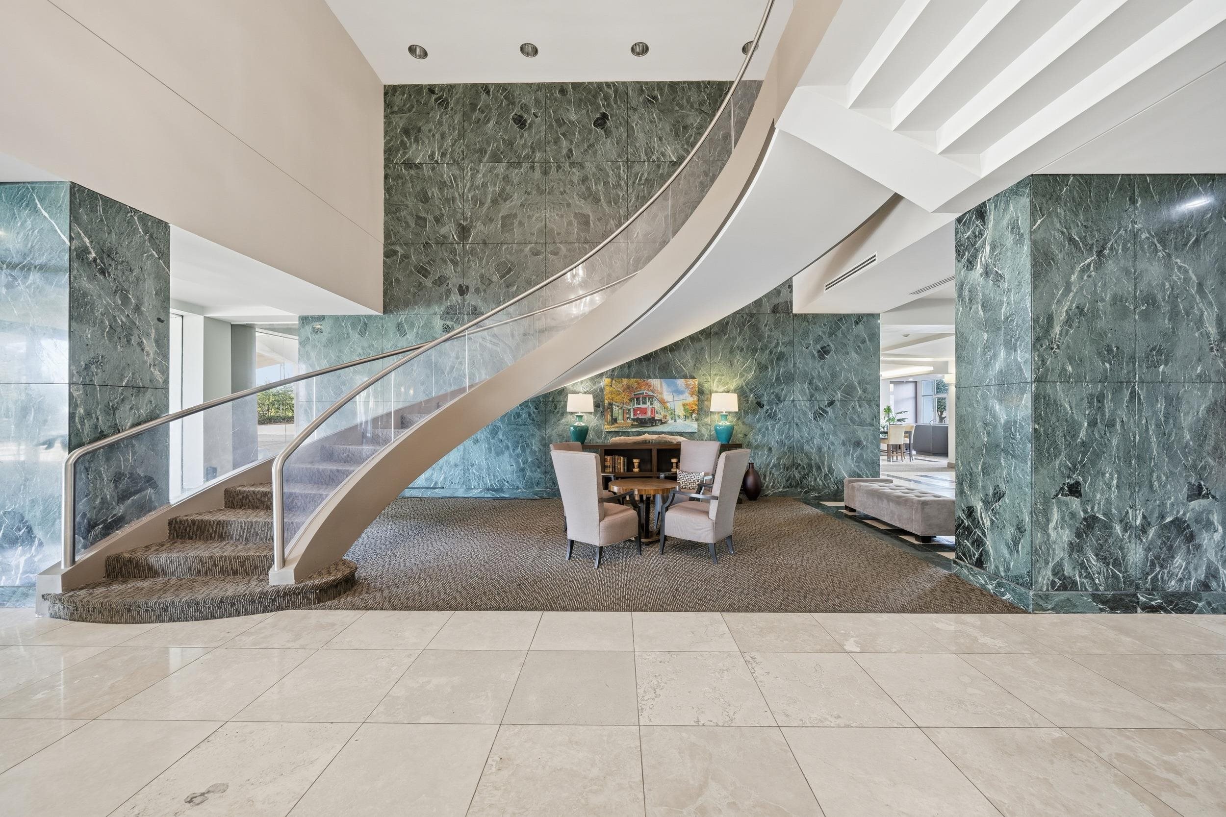 655 Riverside Drive, Unit 205A Memphis, TN 38103 - Photo 16 of 24 a view of entryway