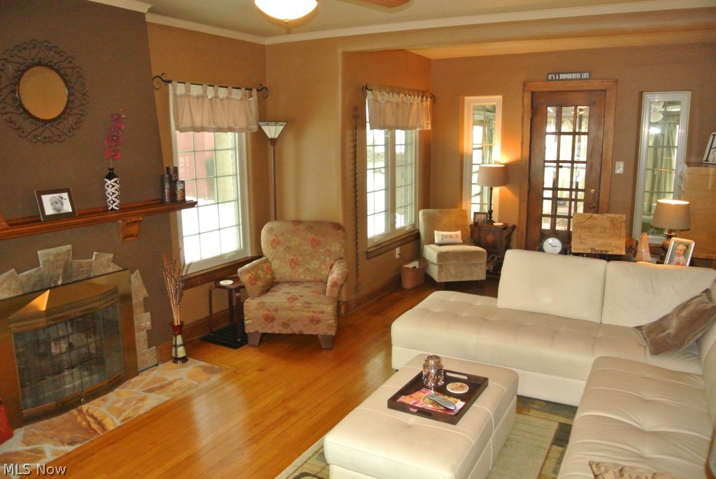 3706 Kent Road Stow, OH 44224 - Photo 4 of 25 Living Room