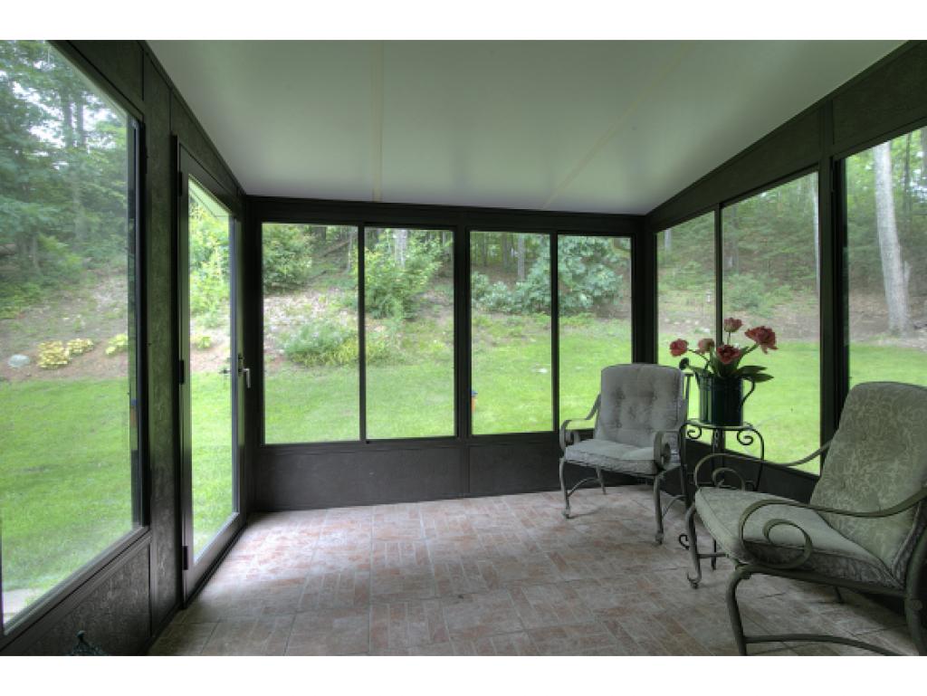 60 Alexander Road Londonderry, NH 03053 - Photo 14 of 19