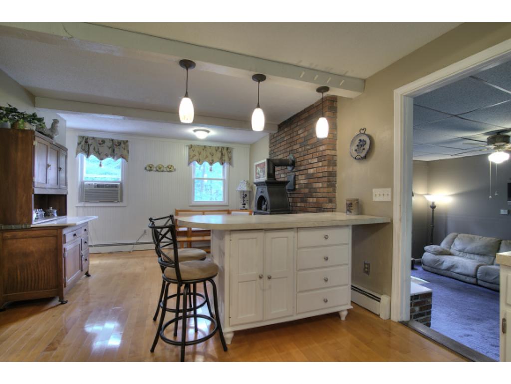 60 Alexander Road Londonderry, NH 03053 - Photo 10 of 19
