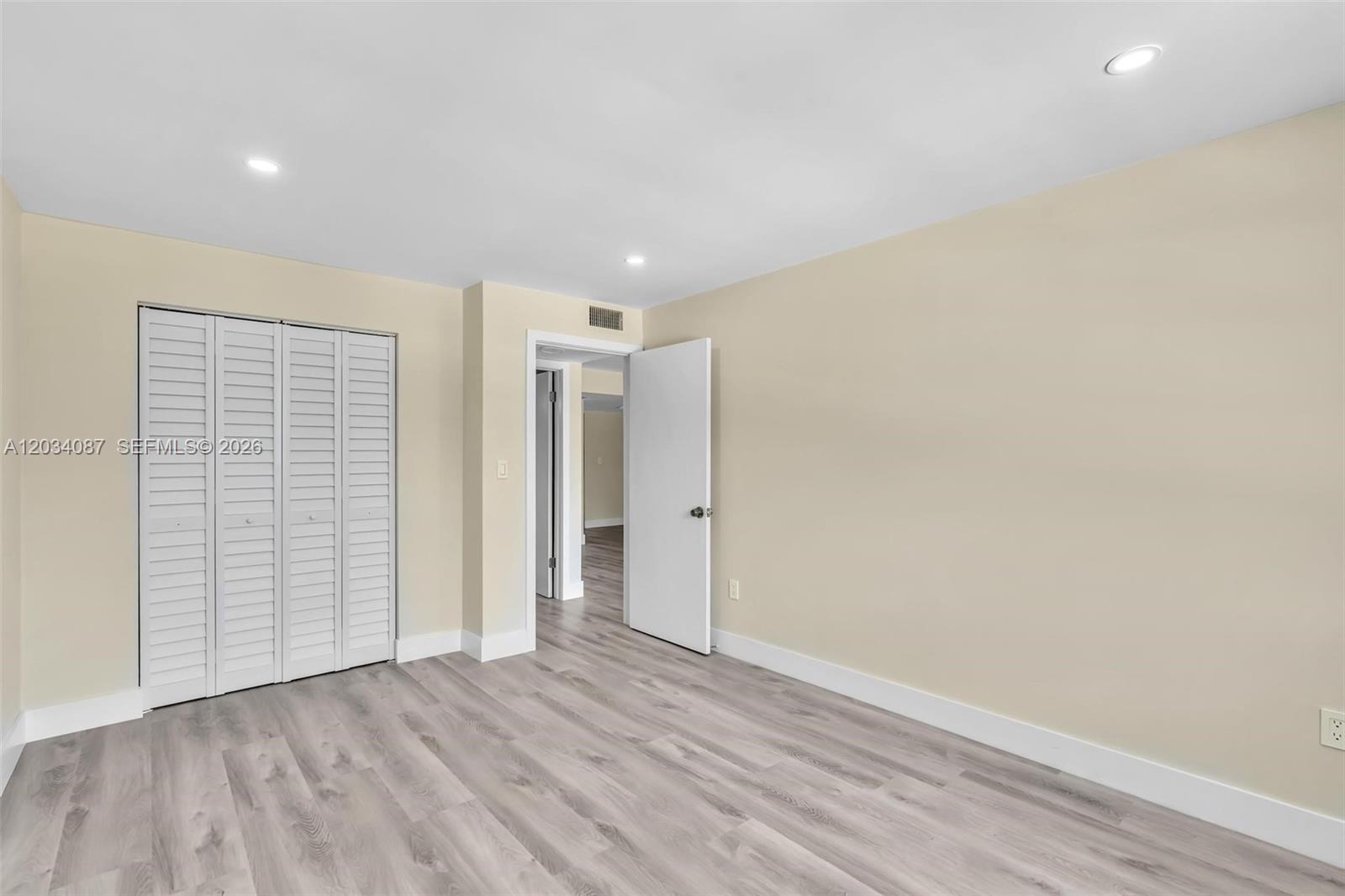 9124 Collins Avenue, Unit 304 Surfside, FL 33154 - Photo 16 of 32