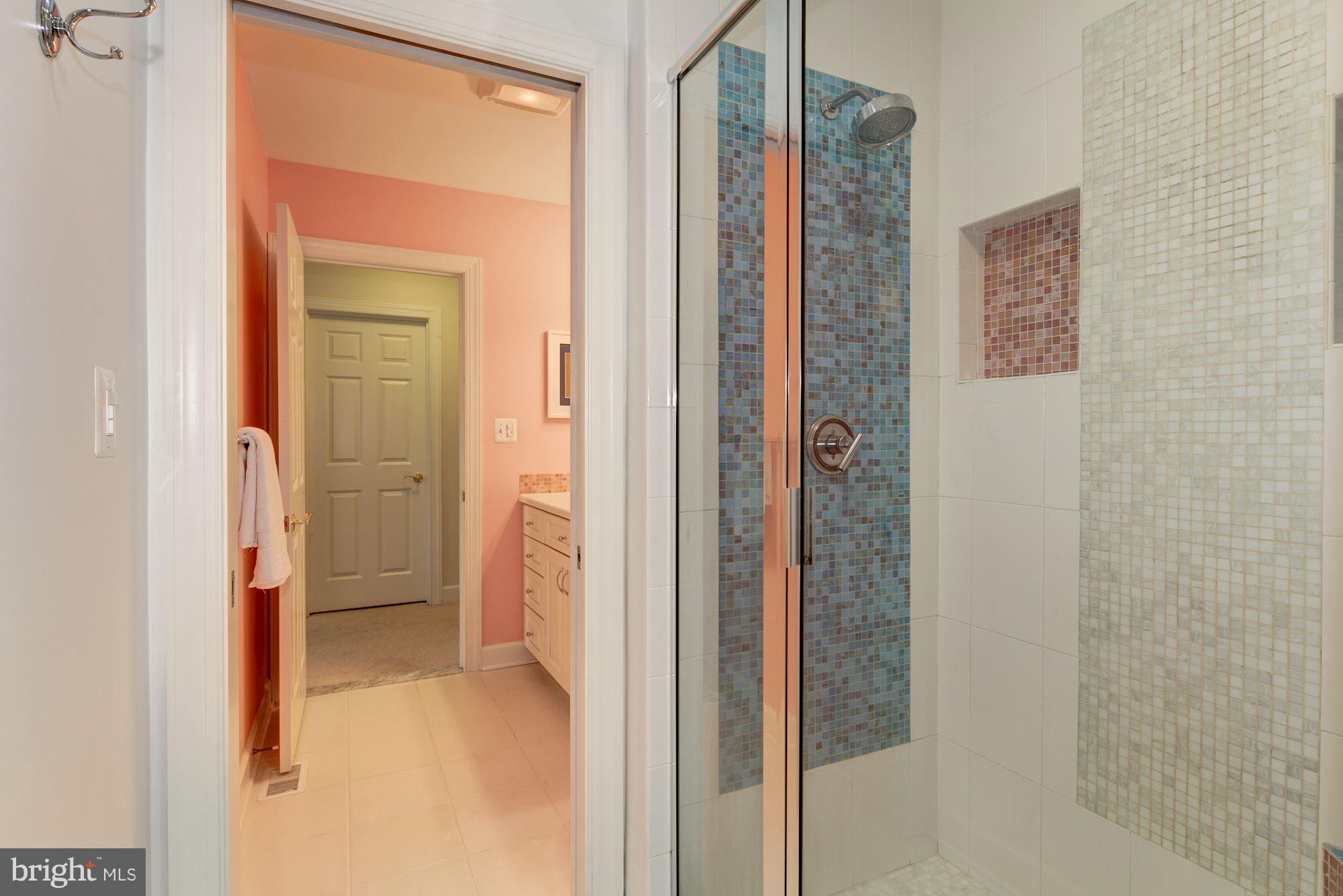 1210 Buckingham Road Arnold, MD 21012 - Photo 23 of 29 Bath