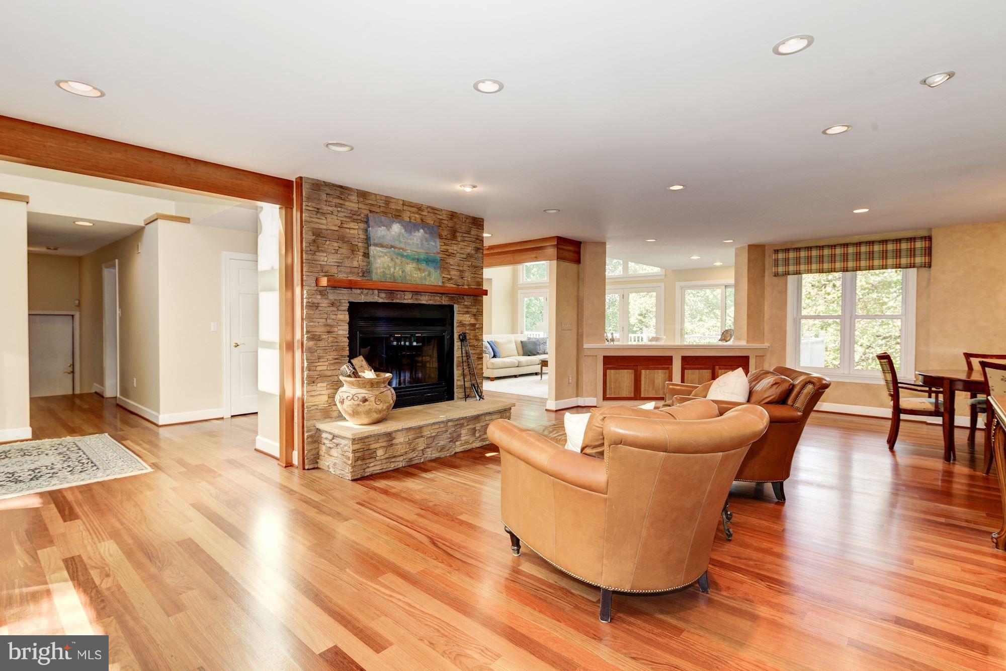1210 Buckingham Road Arnold, MD 21012 - Photo 6 of 29 Family Room