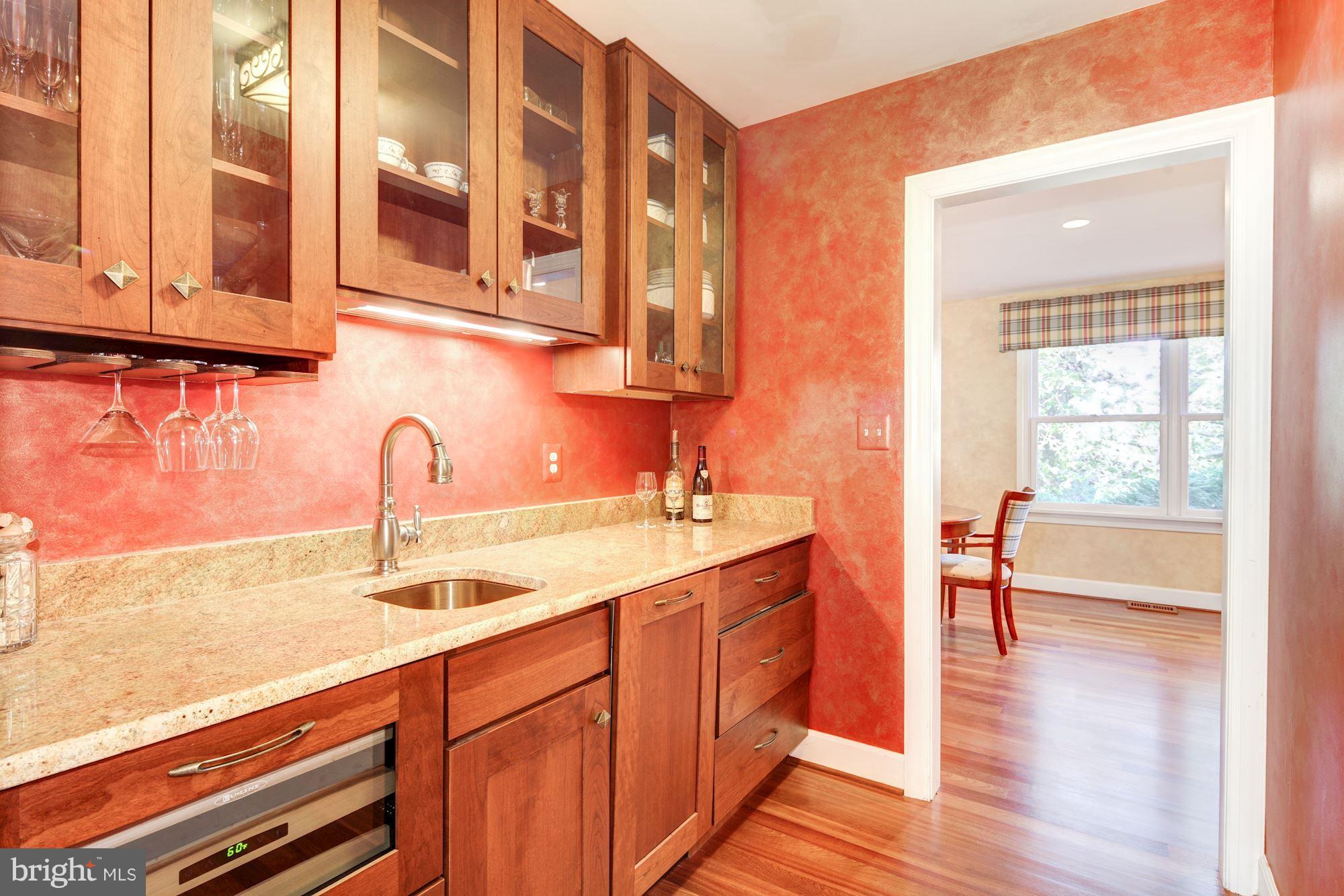 1210 Buckingham Road Arnold, MD 21012 - Photo 8 of 29 Interior (General)
