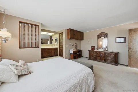 $799,900 | 13849 Gorrion Court, El Cajon, CA 92021