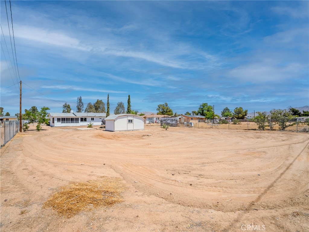 21865 Fox Apple Valley, CA 92307 - Photo 20 of 27 a view of ocean view