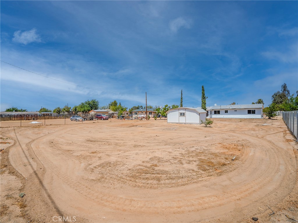 21865 Fox Apple Valley, CA 92307 - Photo 23 of 27
