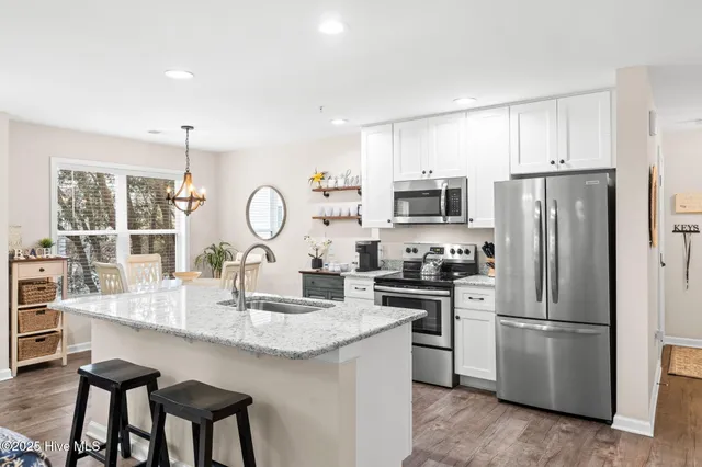 $319,900 | 3350 Club Villas Drive, Unit 2104, Southport, NC 28461