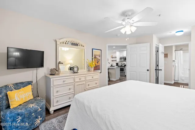 $319,900 | 3350 Club Villas Drive, Unit 2104, Southport, NC 28461