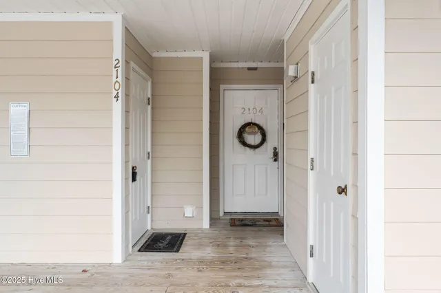 $319,900 | 3350 Club Villas Drive, Unit 2104, Southport, NC 28461