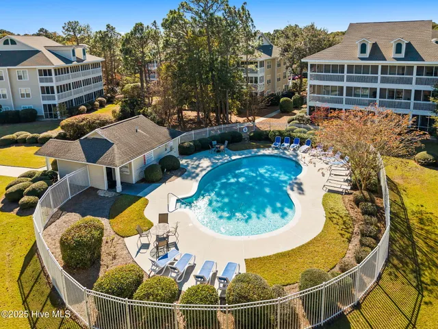 $319,900 | 3350 Club Villas Drive, Unit 2104, Southport, NC 28461