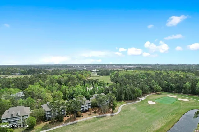 $319,900 | 3350 Club Villas Drive, Unit 2104, Southport, NC 28461