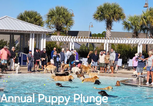 $319,900 | 3350 Club Villas Drive, Unit 2104, Southport, NC 28461