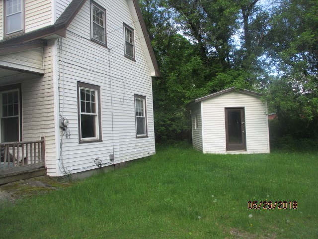21 Howland Street Barre, VT 05641 - Photo 3 of 12 Gallery Image 3