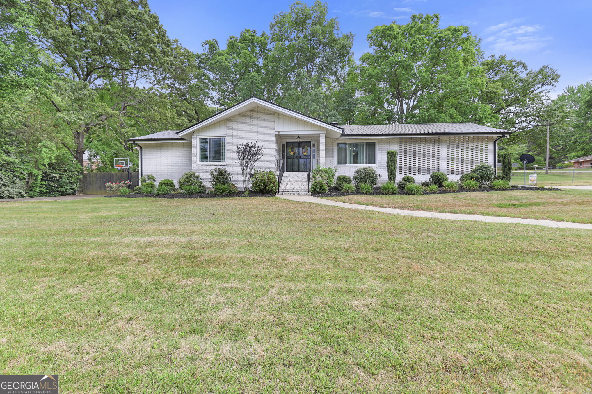 627 Mayes Way Manchester, GA 31816 - Photo 2 of 65