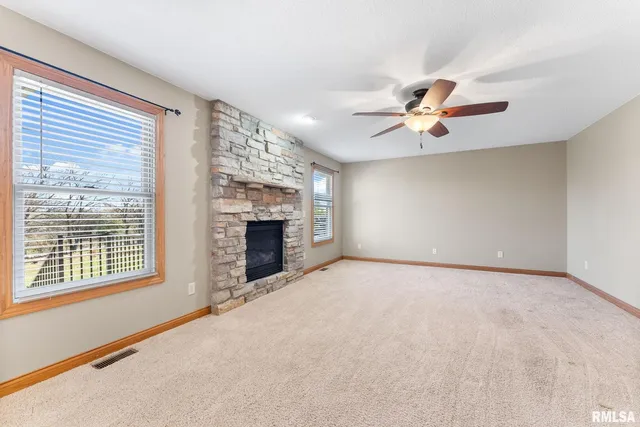 $479,900 | 9933 123rd Street, Davenport, IA 52804