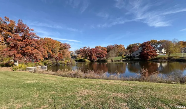 $479,900 | 9933 123rd Street, Davenport, IA 52804