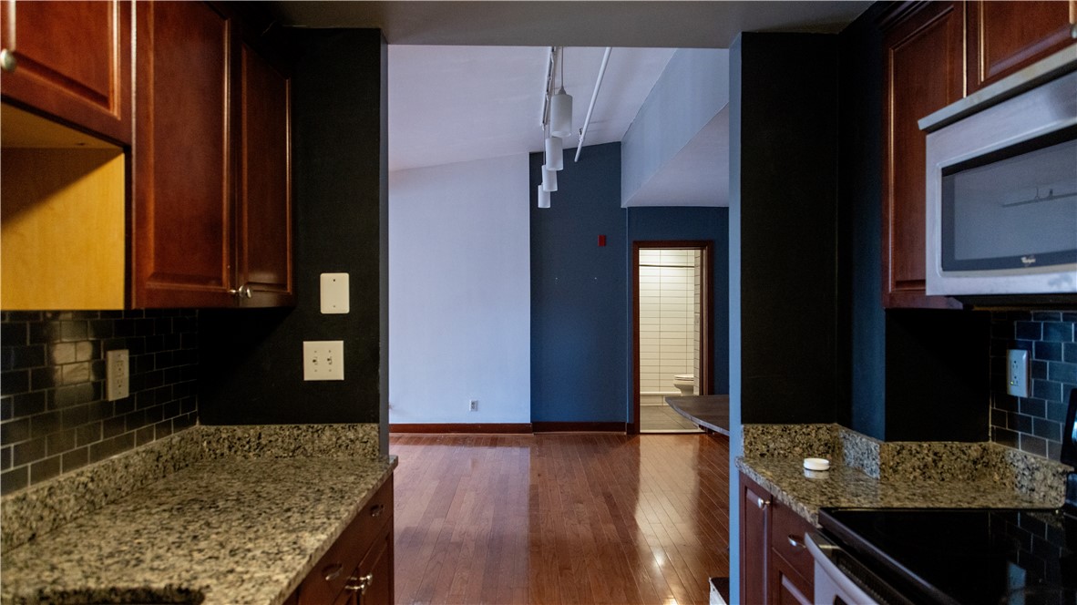 555 South Main Street, Unit 231 Providence, RI 02903 - Photo 8 of 22