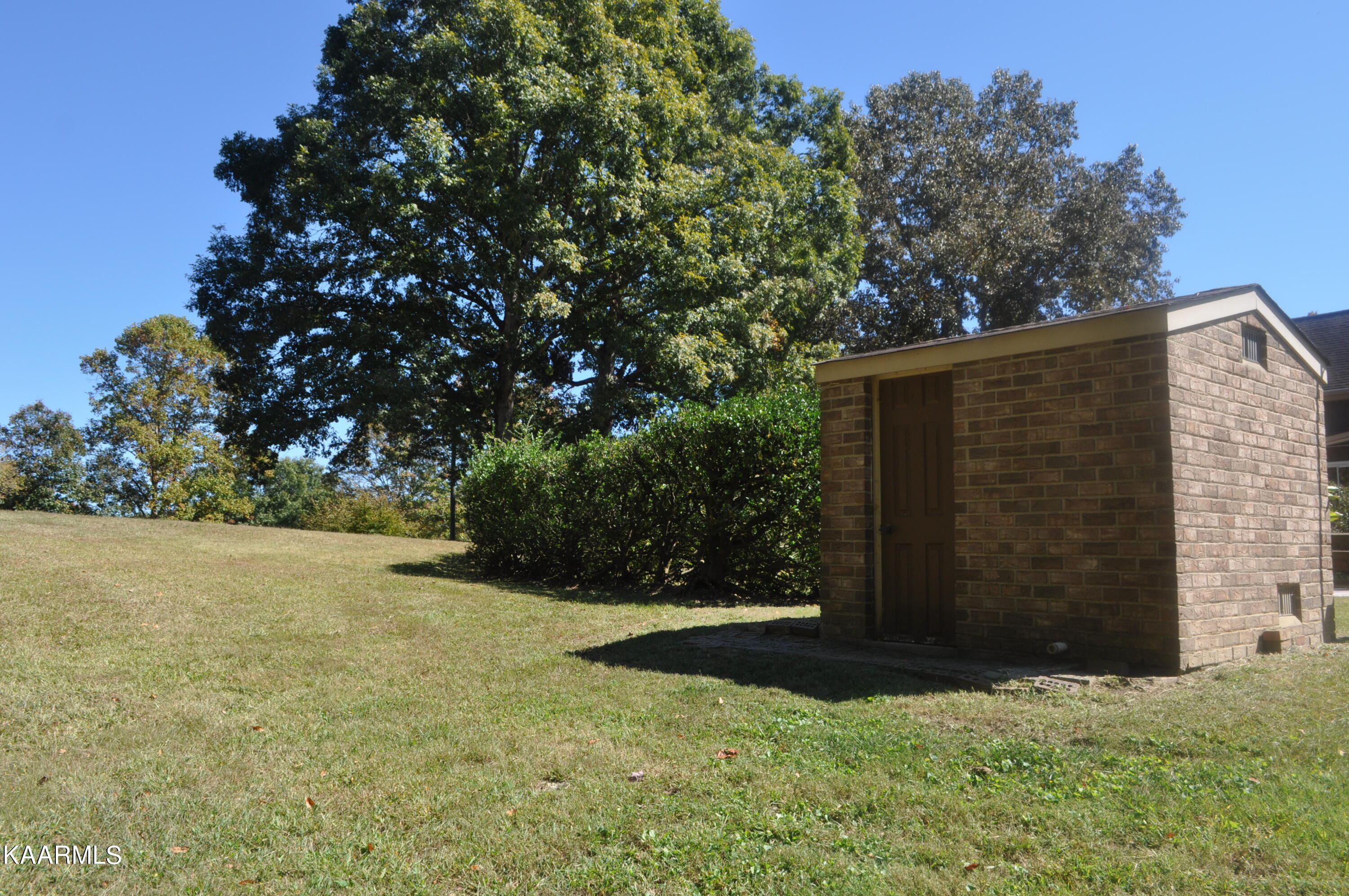 3464 West Wolf Valley Road Clinton, TN 37716 - Photo 37 of 41 DSC_0080 (1)