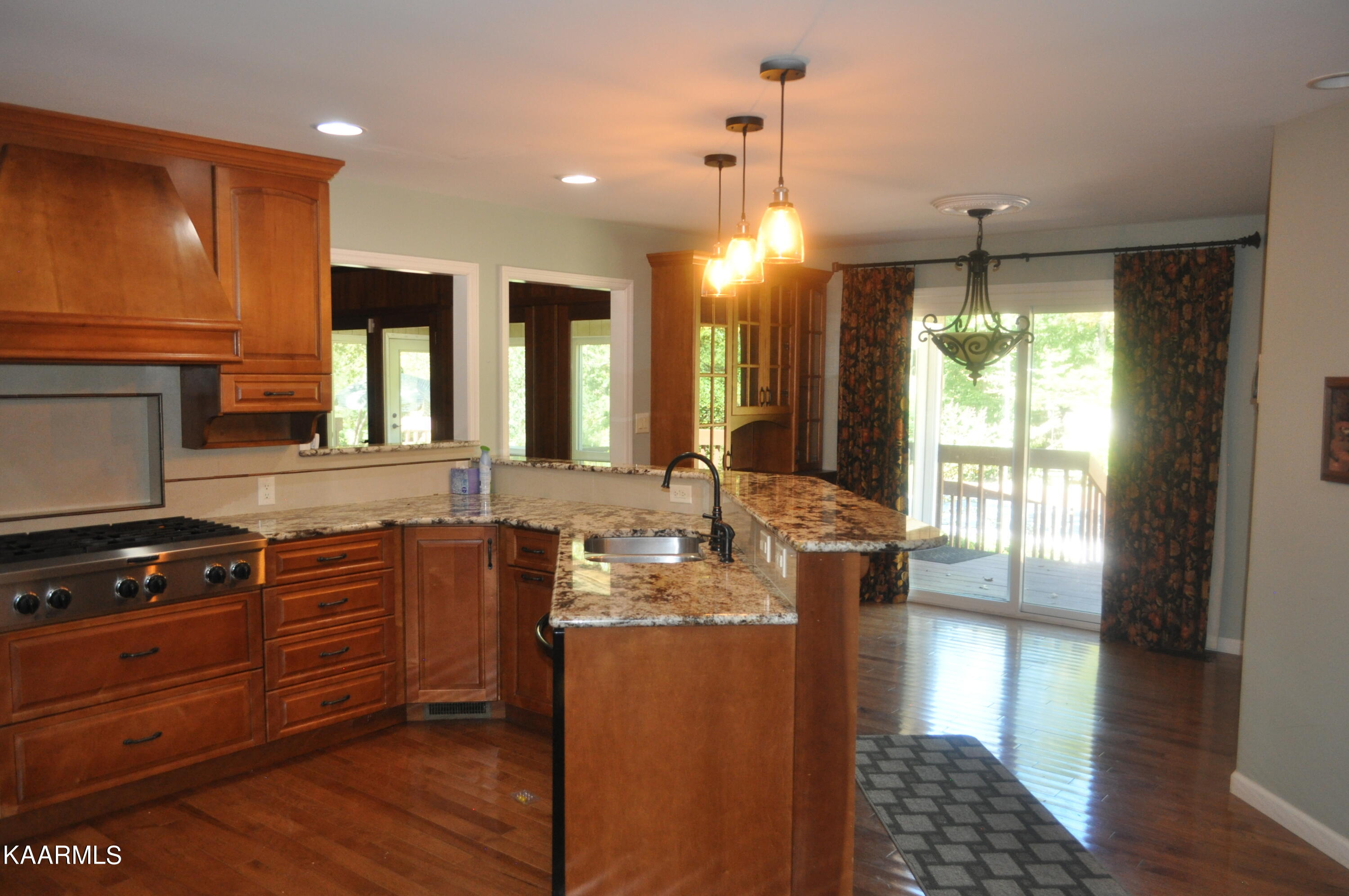 3464 West Wolf Valley Road Clinton, TN 37716 - Photo 8 of 41 DSC_0048 (1)