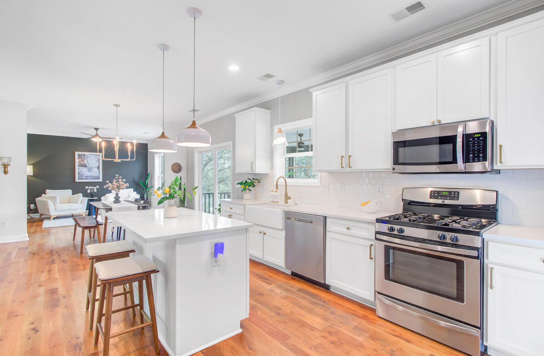 634 Lynne Avenue Charleston, SC 29412 - Photo 13 of 76 634 Lynne Ave