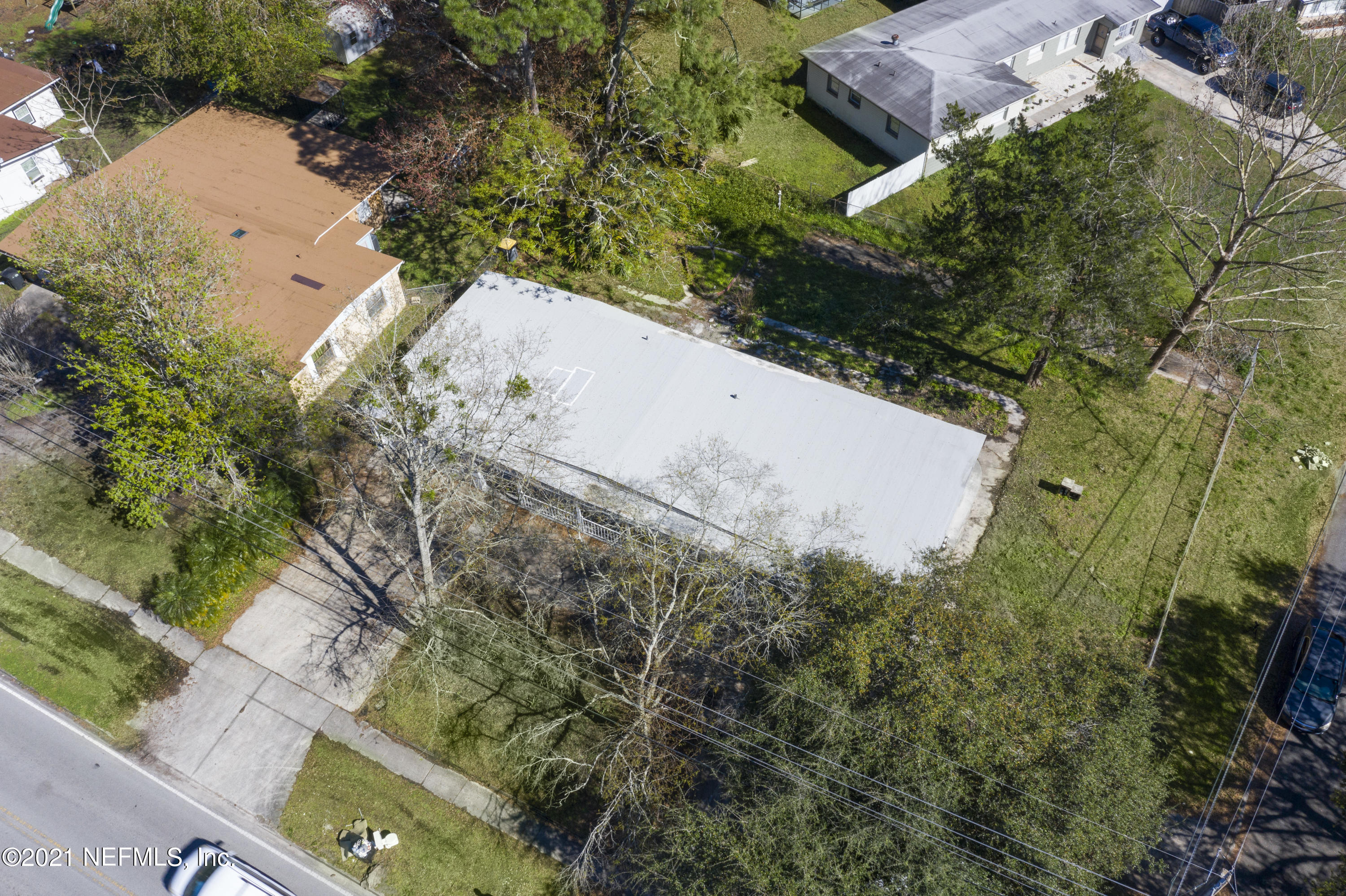4175 Spring Glen Road Jacksonville, FL 32207 - Photo 23 of 25 an aerial view of a house
