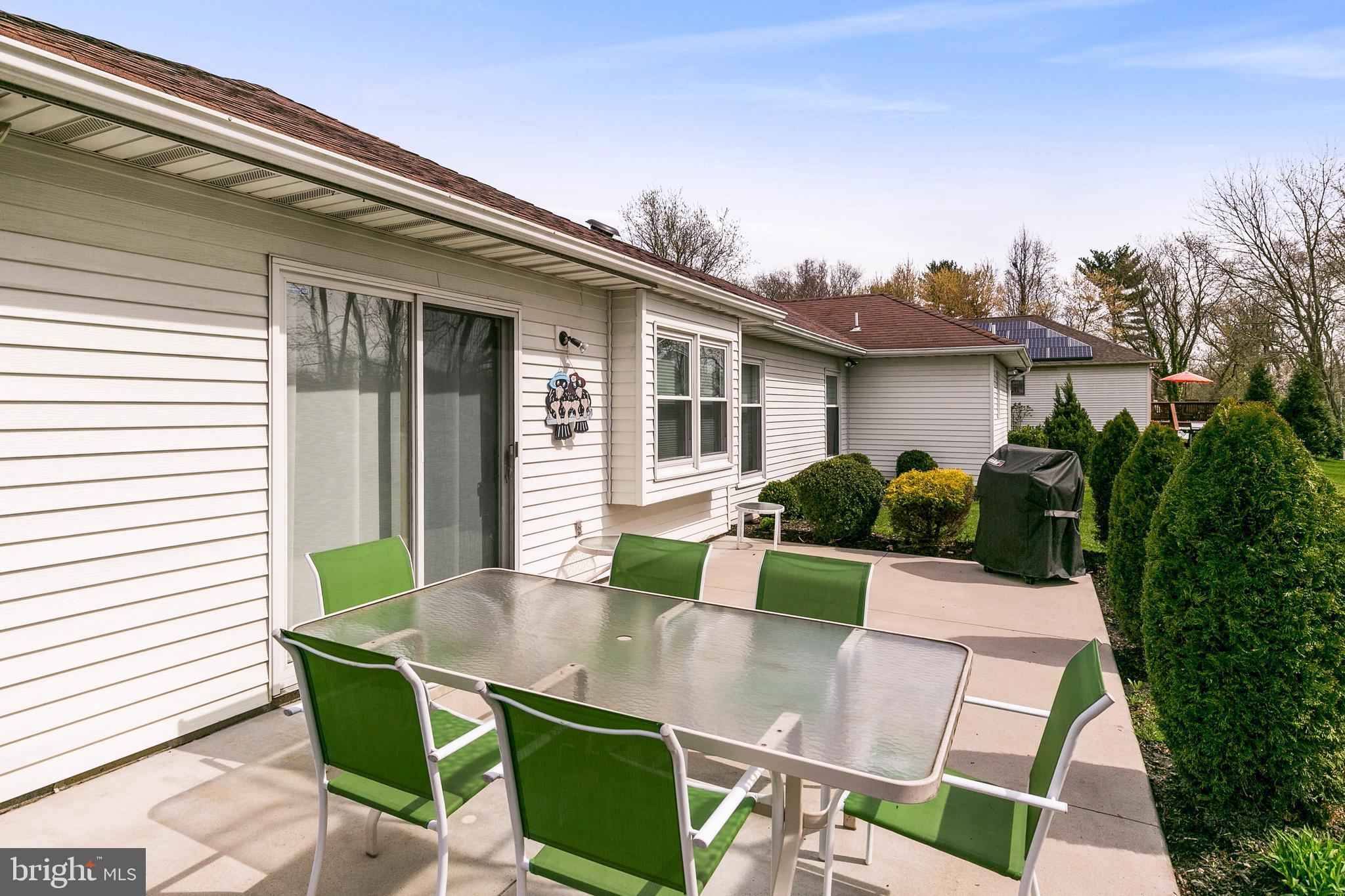 102 Parry Road Cinnaminson, NJ 08077 - Photo 25 of 29 Patio