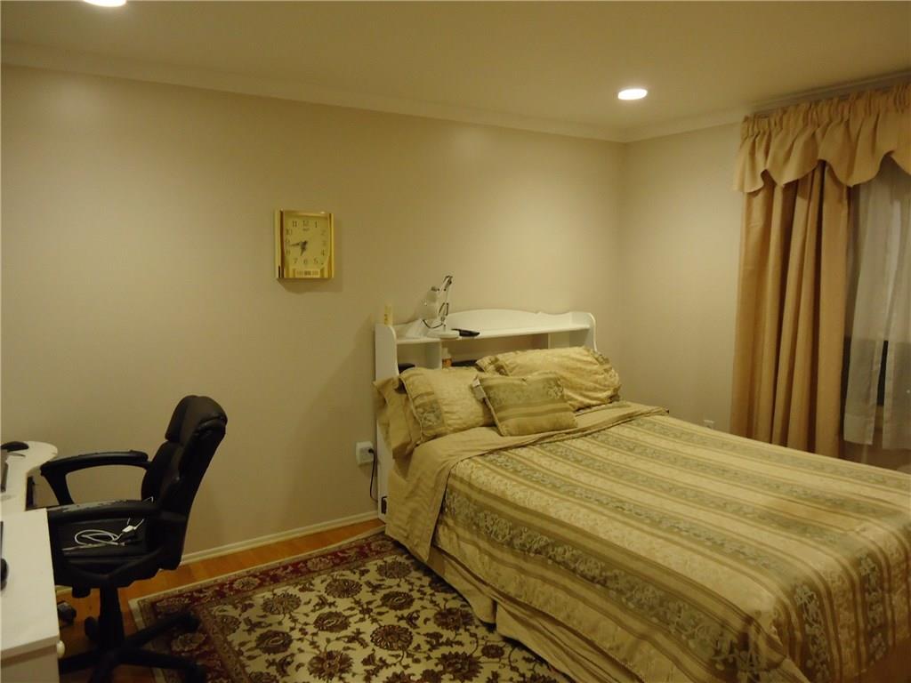 179 Parkedge Road Green Tree, PA 15220 - Photo 17 of 25 Bedroom