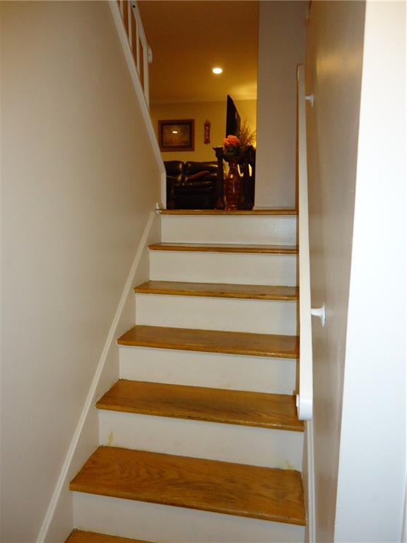 179 Parkedge Road Green Tree, PA 15220 - Photo 22 of 25 Gallery Image 22