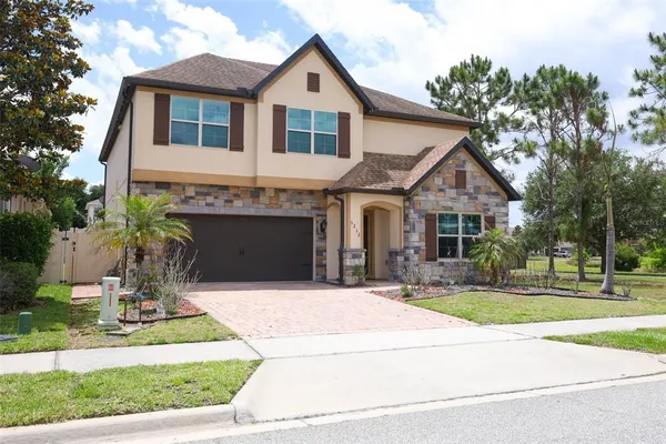 $539,050 | 5232 Villa Rosa Avenue, St. Cloud, FL 34771