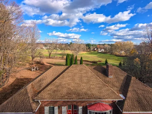 a view of a terrace with sky view