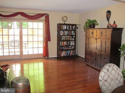 9237 Three Oaks Drive Silver Spring, MD 20901 - Photo 4 of 30 Living Room view two