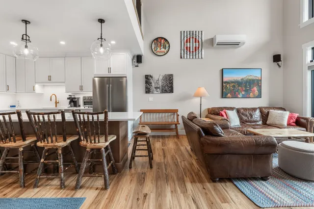 $1,495,000 | 243 Skimobile Road, Unit 355, Conway, NH 03860