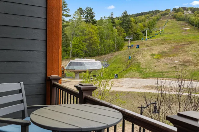 $1,495,000 | 243 Skimobile Road, Unit 355, Conway, NH 03860