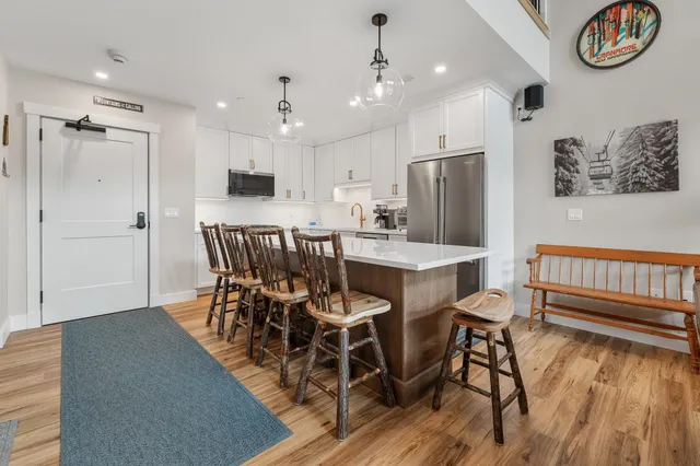 $1,495,000 | 243 Skimobile Road, Unit 355, Conway, NH 03860