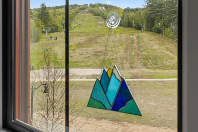 $1,495,000 | 243 Skimobile Road, Unit 355, Conway, NH 03860