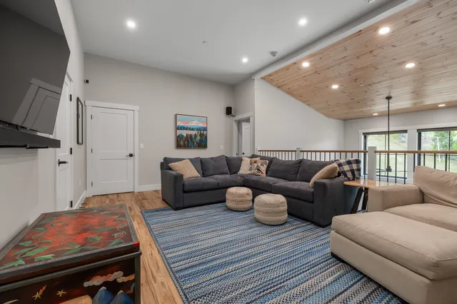 $1,495,000 | 243 Skimobile Road, Unit 355, Conway, NH 03860