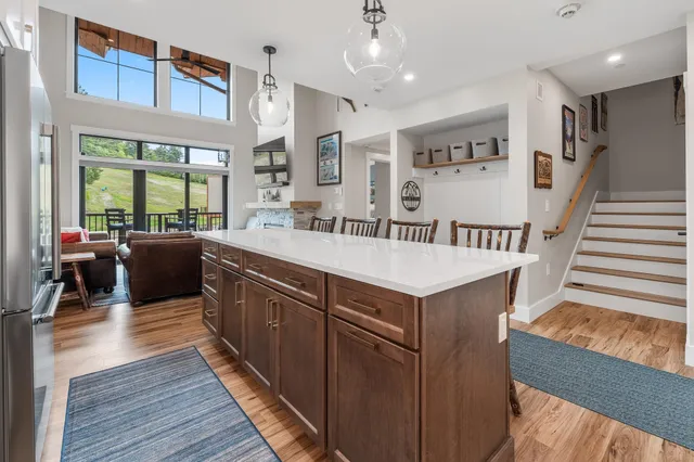 $1,495,000 | 243 Skimobile Road, Unit 355, Conway, NH 03860