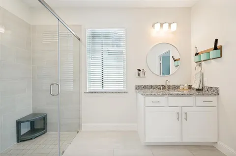 $519,999 | 104 Lakeview Drive, Oak Point, TX 75068