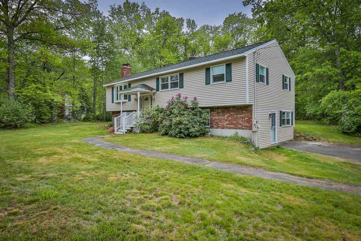 35 Walker Road Atkinson, NH 03811 - Photo 1 of 31