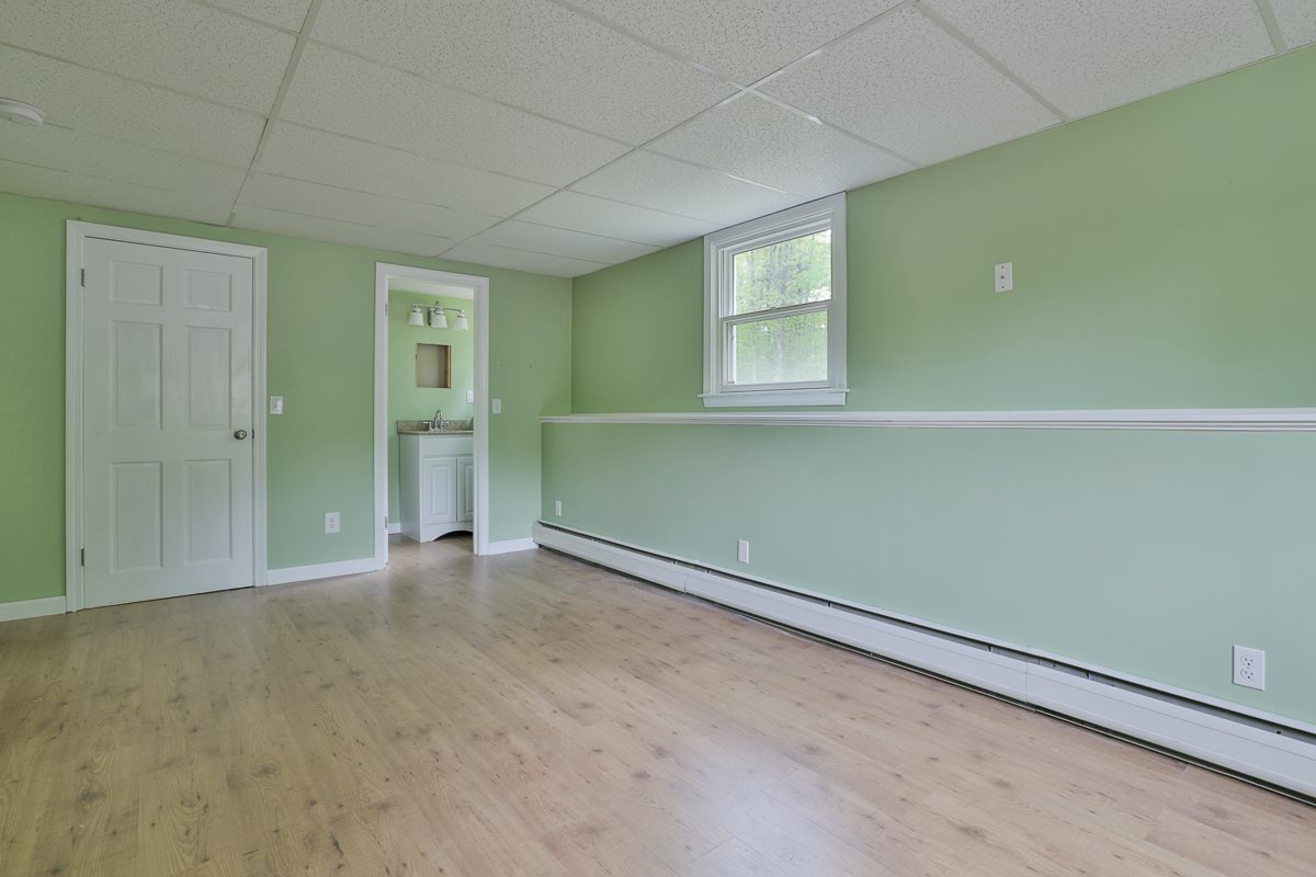 35 Walker Road Atkinson, NH 03811 - Photo 28 of 31