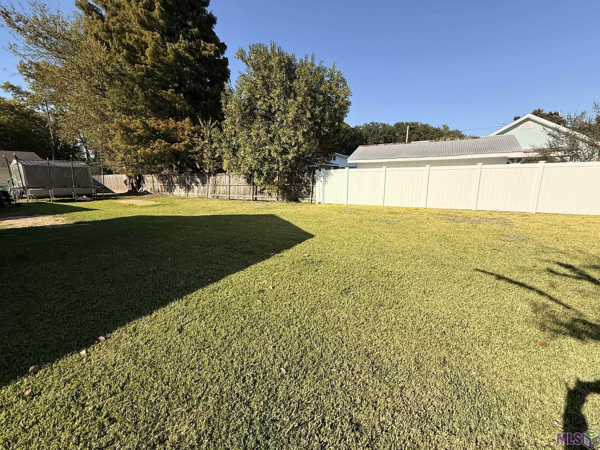 526 Gwin Street Brusly, LA 70719 - Photo 3 of 8